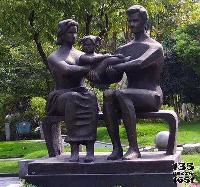 和諧雕塑-公園不銹鋼仿銅一家三口和諧雕塑 和諧雕塑-公園不銹鋼仿銅一家三口和諧雕塑高清圖片