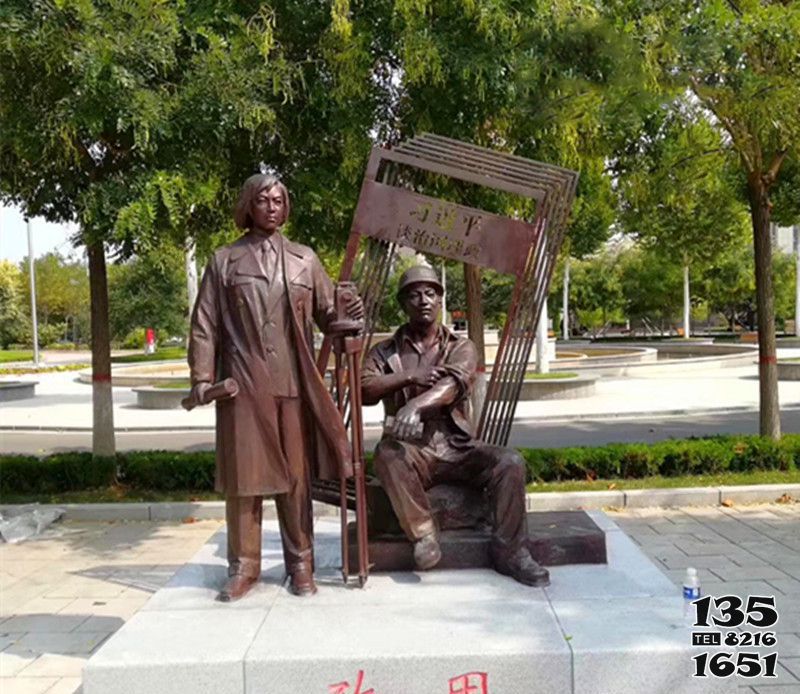 工人雕塑-公園不銹鋼仿銅雇傭工人雕塑 工人雕塑-公園不銹鋼仿銅雇傭工人雕塑高清圖片