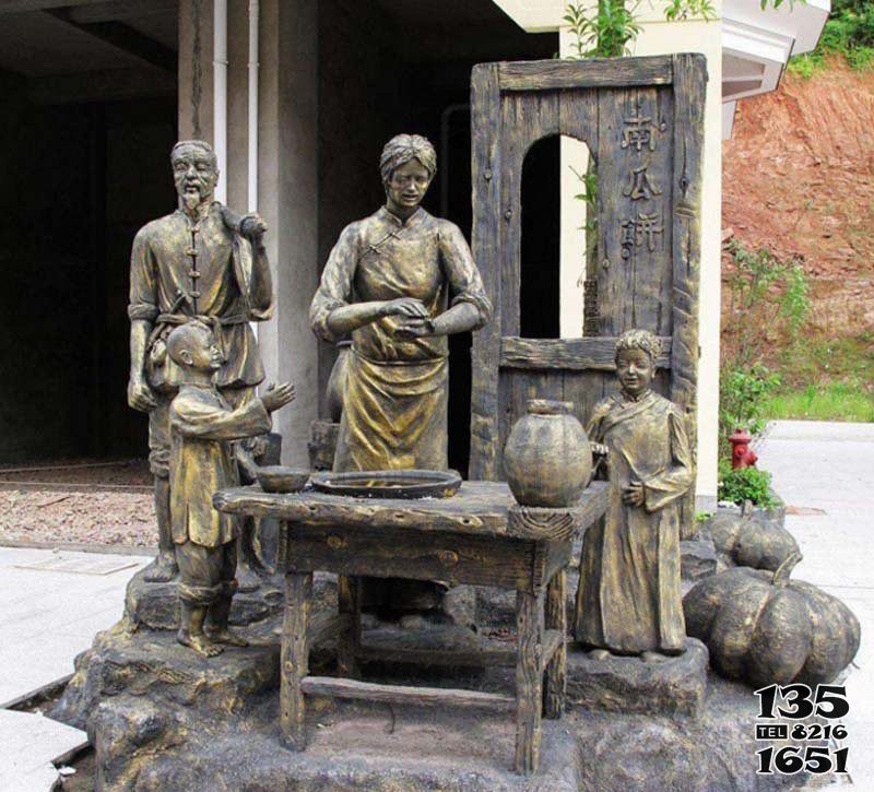 南瓜雕塑-做南瓜餅的人物銅雕南瓜雕塑 南瓜雕塑-做南瓜餅的人物銅雕南瓜雕塑高清圖片