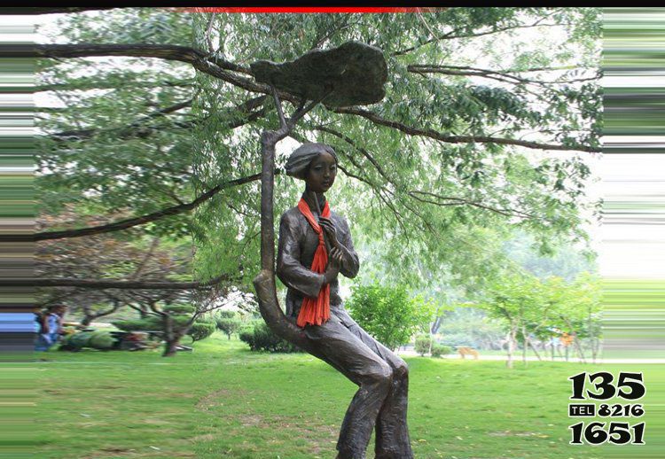 美女雕塑-公園銅雕蕩秋千的美女雕塑 美女雕塑-公園銅雕蕩秋千的美女雕塑高清圖片