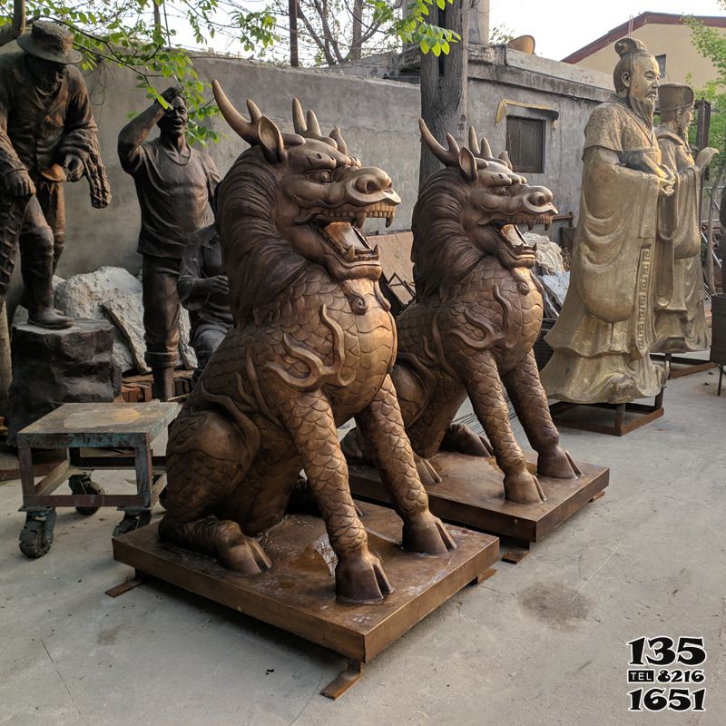 麒麟雕塑-墓地創(chuàng)意鎮(zhèn)宅辟邪神獸麒麟雕塑 麒麟雕塑-墓地創(chuàng)意鎮(zhèn)宅辟邪神獸麒麟雕塑高清圖片