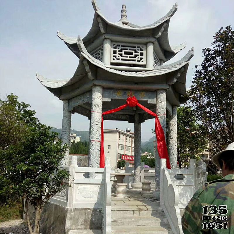 涼亭雕塑-城市廣場擺放大理石鏤空雕刻龍紋涼亭雕塑 涼亭雕塑-城市廣場擺放大理石鏤空雕刻龍紋涼亭雕塑高清圖片