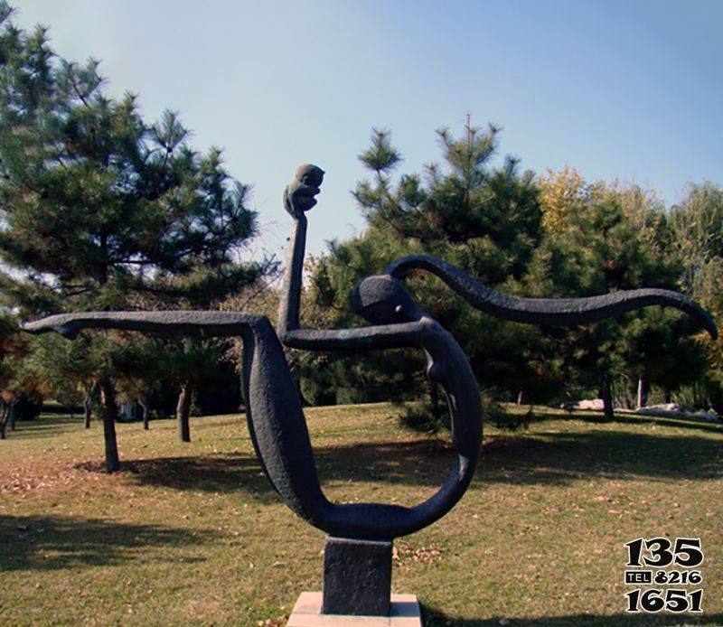 母子雕塑-草坪廣場不銹鋼抽象母子雕塑 母子雕塑-草坪廣場不銹鋼抽象母子雕塑高清圖片