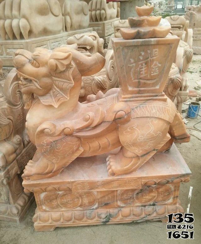 貔貅雕塑-戶外園林景觀裝飾品石雕黃蠟石貔貅雕塑 貔貅雕塑-戶外園林景觀裝飾品石雕黃蠟石貔貅雕塑高清圖片