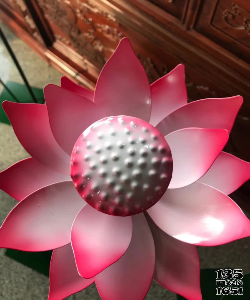 荷花雕塑-不銹鋼仿真荷花雕塑 荷花雕塑-不銹鋼仿真荷花雕塑高清圖片