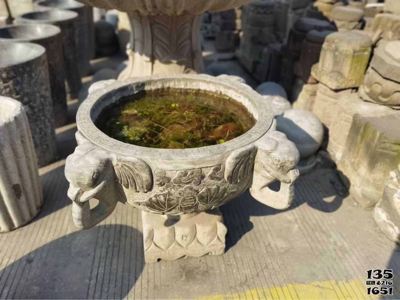 花盆雕塑-庭院大理石石雕創意浮雕花盆雕塑 花盆雕塑-庭院大理石石雕創意浮雕花盆雕塑高清圖片