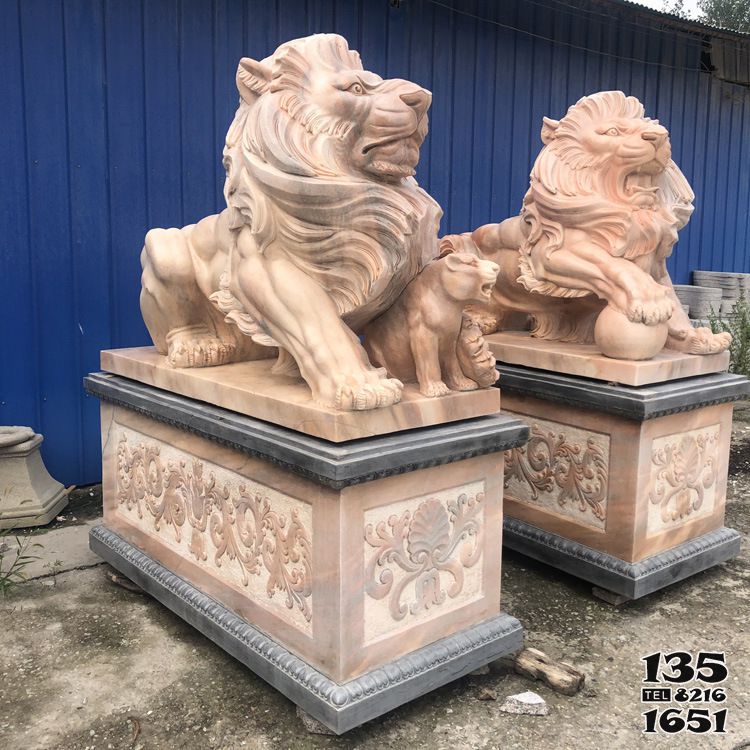 獅子雕塑-晚霞紅石雕浮雕庭院獅子雕塑 獅子雕塑-晚霞紅石雕浮雕庭院獅子雕塑高清圖片
