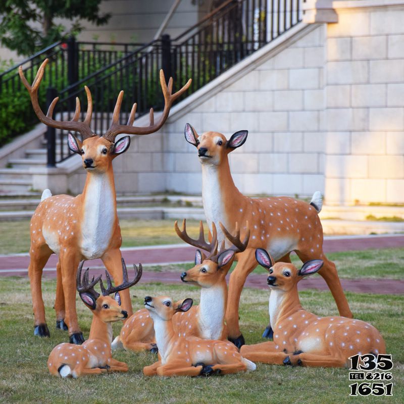 鹿雕塑-公園景區玻璃鋼一群鹿雕塑 鹿雕塑-公園景區玻璃鋼一群鹿雕塑高清圖片
