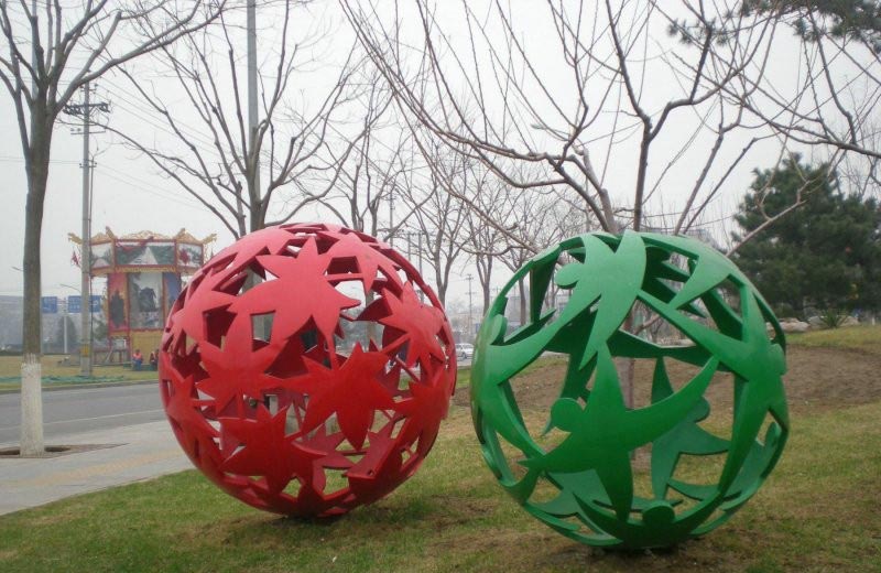 彩色不銹鋼鏤空球-彩色不銹鋼鏤空球園林景觀雕塑 彩色不銹鋼鏤空球-彩色不銹鋼鏤空球園林景觀雕塑