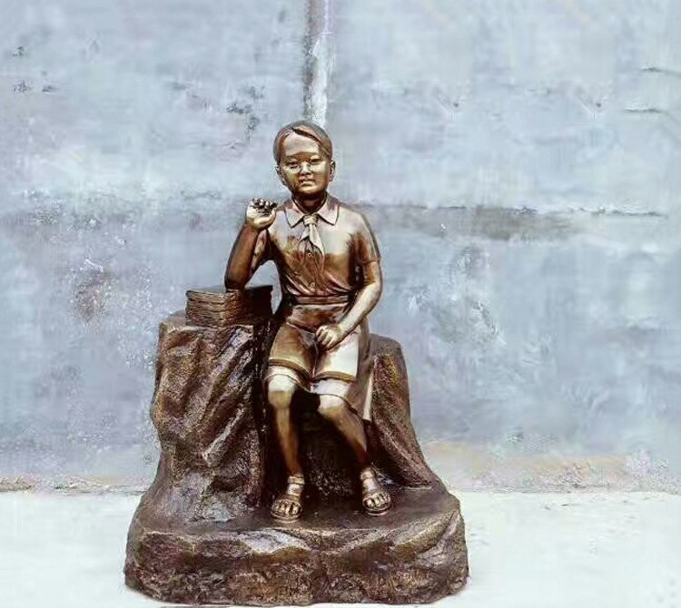 校園玻璃鋼仿銅小學(xué)生-玻璃鋼仿銅小學(xué)生雕塑校園人物雕塑 校園玻璃鋼仿銅小學(xué)生-玻璃鋼仿銅小學(xué)生雕塑校園人物雕塑