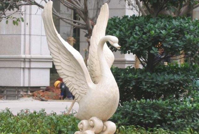 砂巖天鵝雕塑-小區動物天鵝石雕 砂巖天鵝雕塑-小區動物天鵝石雕高清圖片