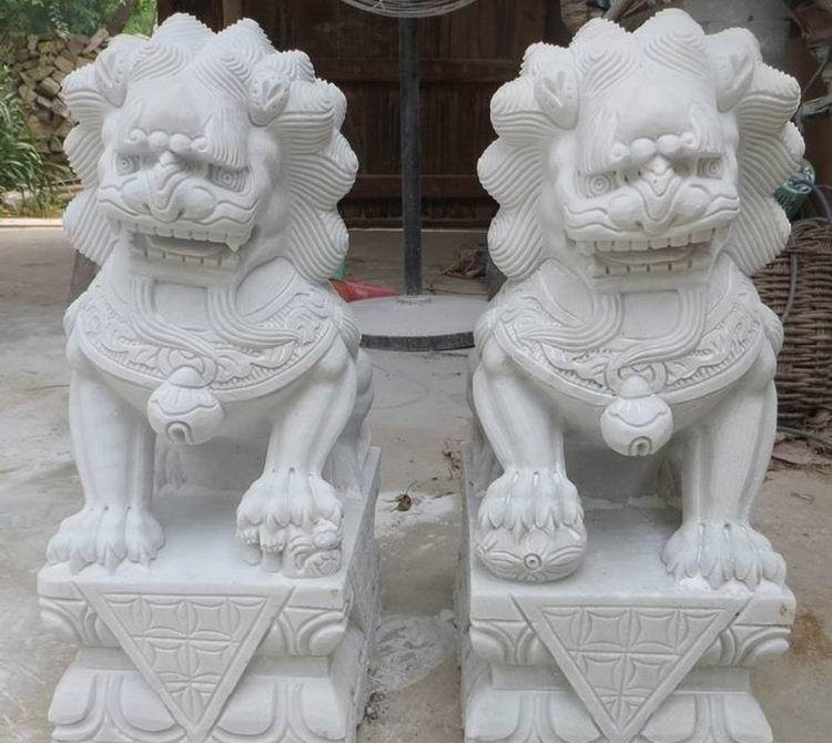 漢白玉古代獅子雕塑-古代獅子石雕 漢白玉古代獅子雕塑-古代獅子石雕高清圖片