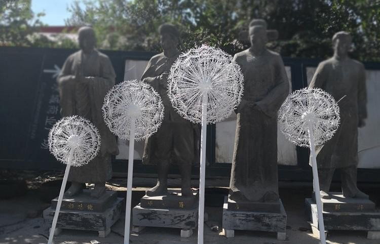 不銹鋼蒲公英噴泉雕塑-不銹鋼公園小區(qū)蒲公英噴泉 不銹鋼蒲公英噴泉雕塑-不銹鋼公園小區(qū)蒲公英噴泉高清圖片