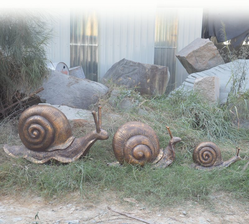 公園動物玻璃鋼仿銅蝸牛雕塑-玻璃鋼仿銅蝸牛雕塑 公園動物玻璃鋼仿銅蝸牛雕塑-玻璃鋼仿銅蝸牛雕塑高清圖片