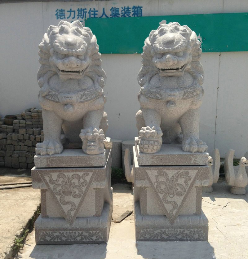 大理石獅子石雕刻-大理石傳統(tǒng)踩球獅子石雕 大理石獅子石雕刻-大理石傳統(tǒng)踩球獅子石雕