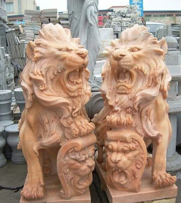 晚霞紅盾牌歐式獅子-歐式盾牌獅子石雕 晚霞紅盾牌歐式獅子-歐式盾牌獅子石雕高清圖片