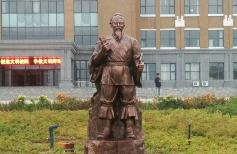 古代名人銅雕魯班-銅雕木匠祖師魯班 古代名人銅雕魯班-銅雕木匠祖師魯班高清圖片