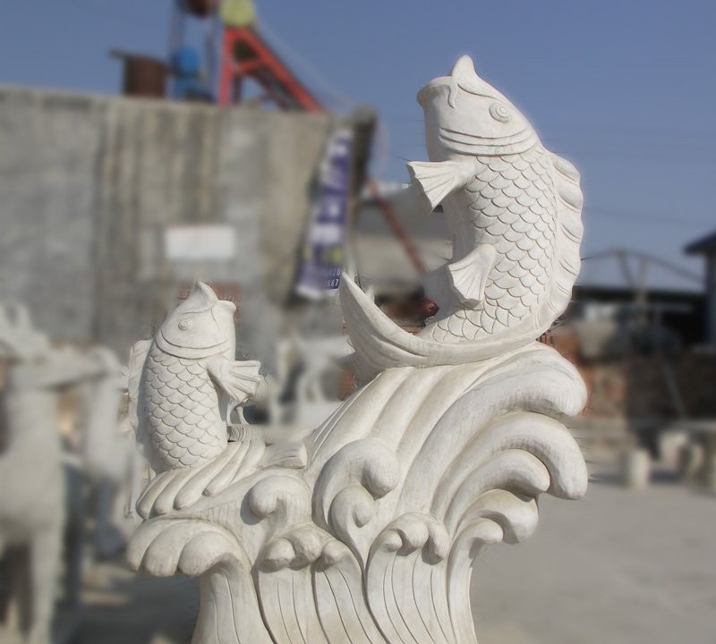 漢白玉噴水魚石雕-石雕噴水魚漢白玉動物雕塑