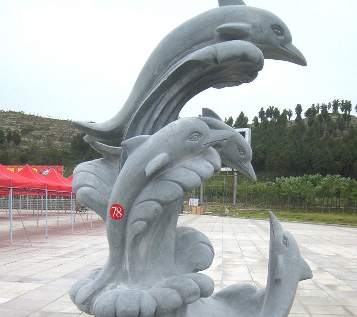 青石海豚公園動物石雕-青石仿古海豚石雕 青石海豚公園動物石雕-青石仿古海豚石雕高清圖片