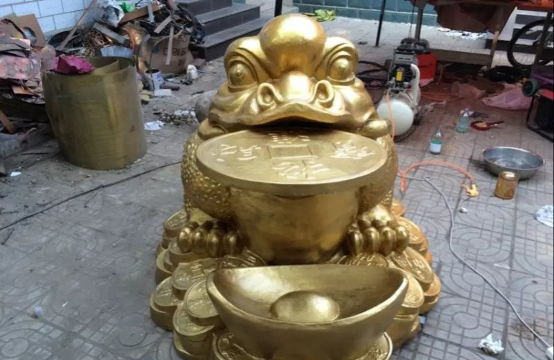 銅雕招財(cái)進(jìn)寶金蟾-鑄銅招財(cái)進(jìn)寶金蟾雕塑 銅雕招財(cái)進(jìn)寶金蟾-鑄銅招財(cái)進(jìn)寶金蟾雕塑高清圖片