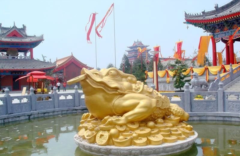 大型金蟾銅雕-鑄銅大型金蟾雕塑 大型金蟾銅雕-鑄銅大型金蟾雕塑高清圖片