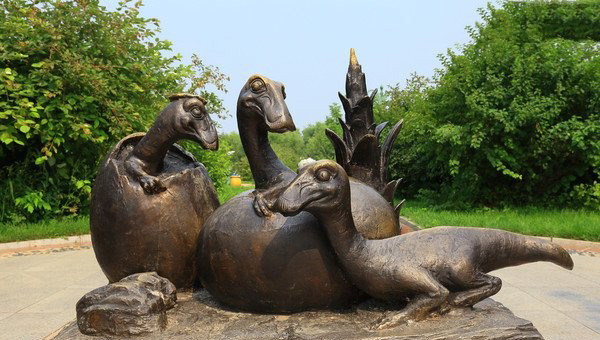 公園恐龍銅雕-公園動(dòng)物恐龍銅雕 公園恐龍銅雕-公園動(dòng)物恐龍銅雕高清圖片