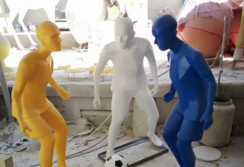 玻璃鋼踢球人物雕塑-玻璃鋼踢球人物雕塑，玻璃鋼人物踢球雕塑