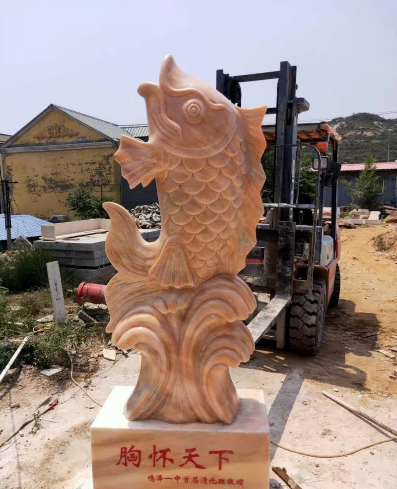 校園胸懷天下鯉魚石雕-校園石雕鯉魚 晚霞紅噴水鯉魚石雕 校園胸懷天下鯉魚石雕-校園石雕鯉魚 晚霞紅噴水鯉魚石雕